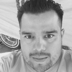 Meet your Posher, Daniel